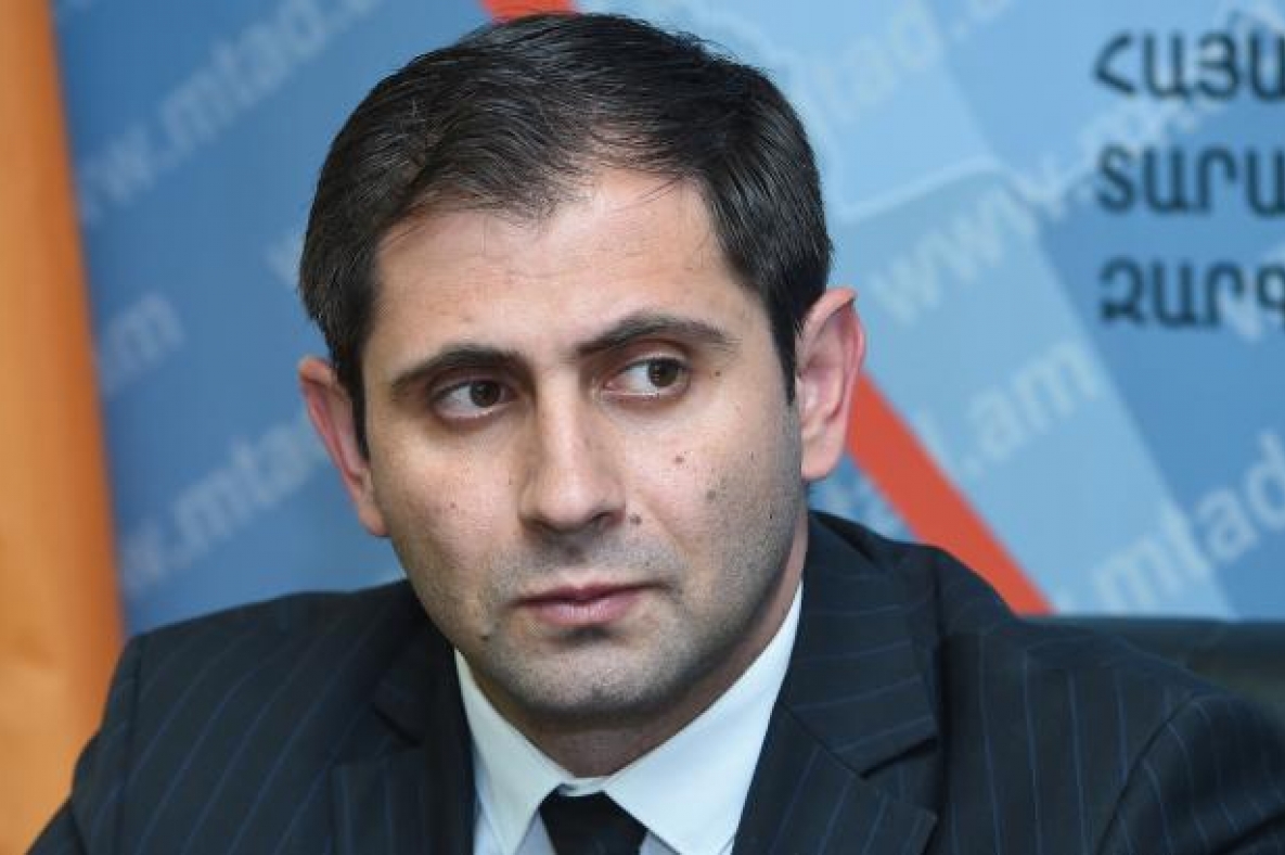 Сурен Папикян в парламенте